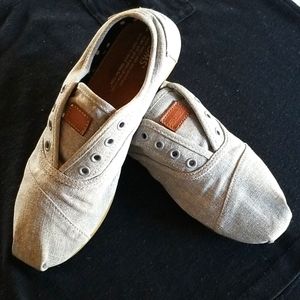 TOMS